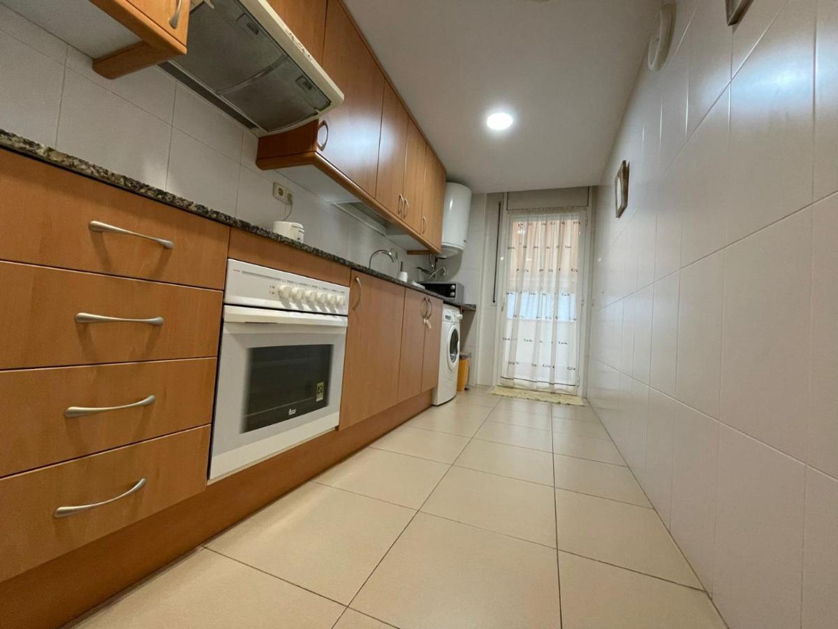 Appartement 70m2 2bedrooms 25m2terrace, 4pools, 3min