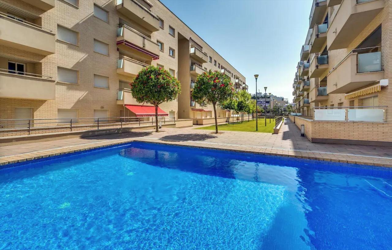 70m2 2bedrooms 25m2terrace, 4pools, 3min Lloret de Mar